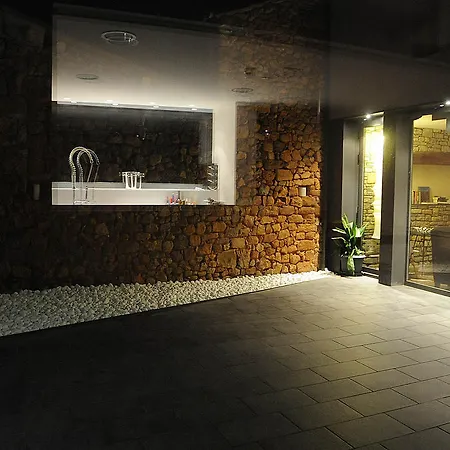 Отель Country 4*