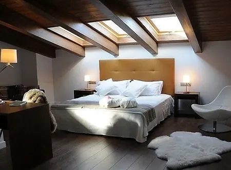 Country Hotel 4*